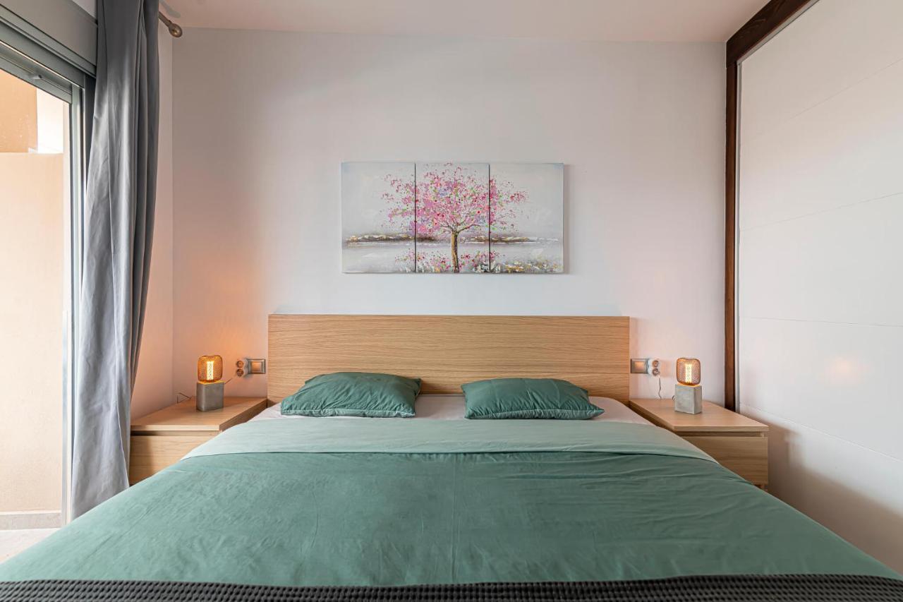 Go2tenerife Apart'madera Terrace, Swimming Pool & Parking * Costa Adeje (Tenerife)