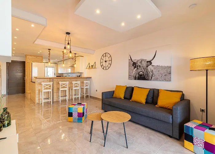 Go2Tenerife Apart\'Madera Terrace, Swimming Pool & Parking